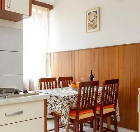 Apartment Calendula Rubic Split